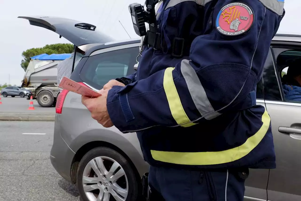 Toulouse Un Jeune De Ans Vole La Voiture De Sa M Re Et Tente De