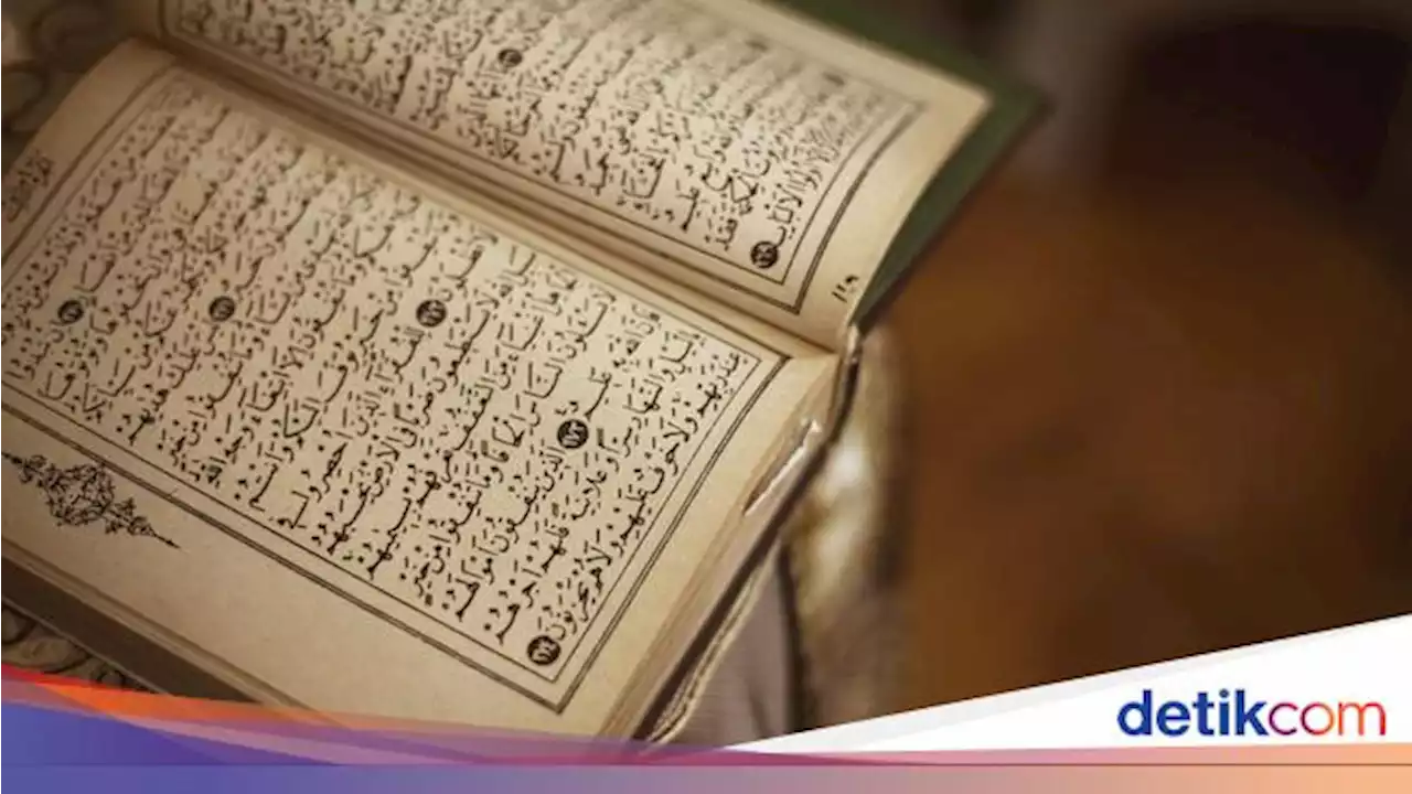 Surat Al Bayyinah Ayat 1 8 Bacaan Lengkap Terjemahan Dan Isi