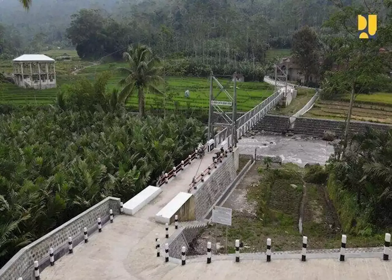 Kementerian Pupr Selesaikan Pembangunan Tiga Jembatan Gantung Di Jateng