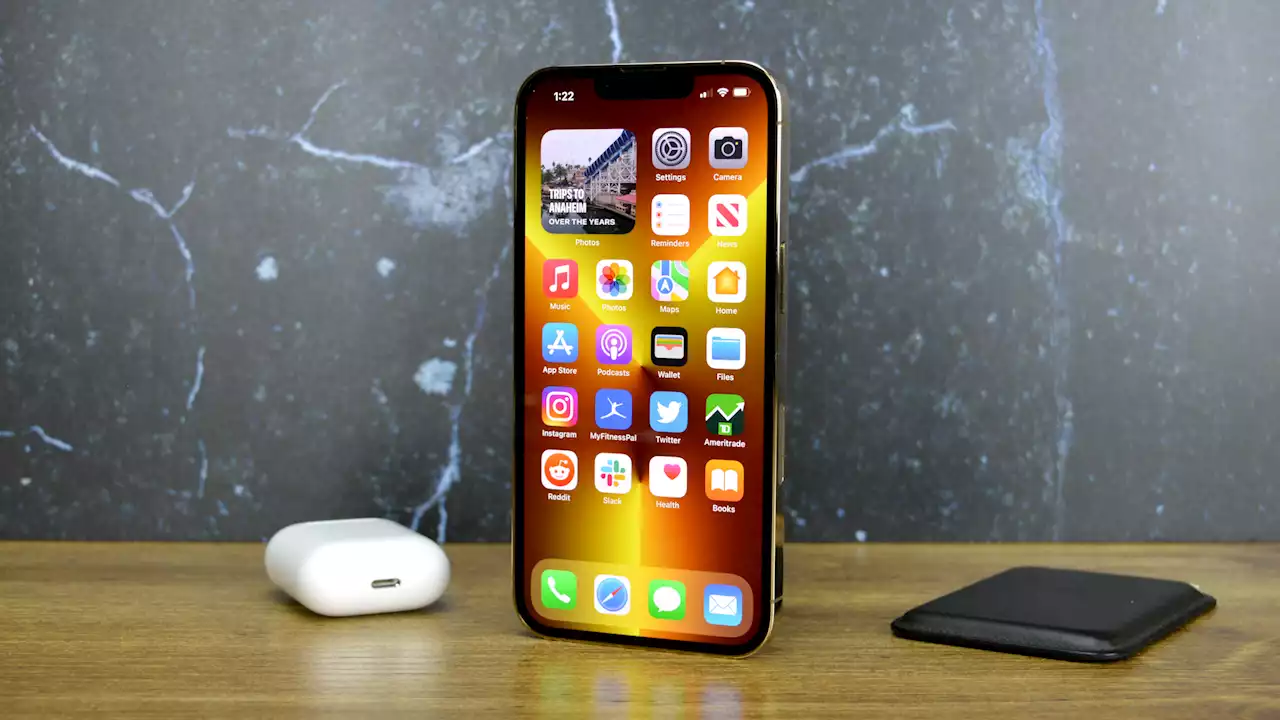 IPhone 14 Pro Rumored To Get Always On Display Here S Why It Doesn T