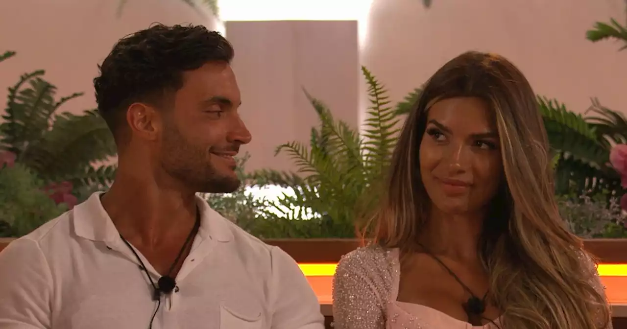 Love Island S Ekin Su Makes X Rated Davide Confession After Steamy Bed