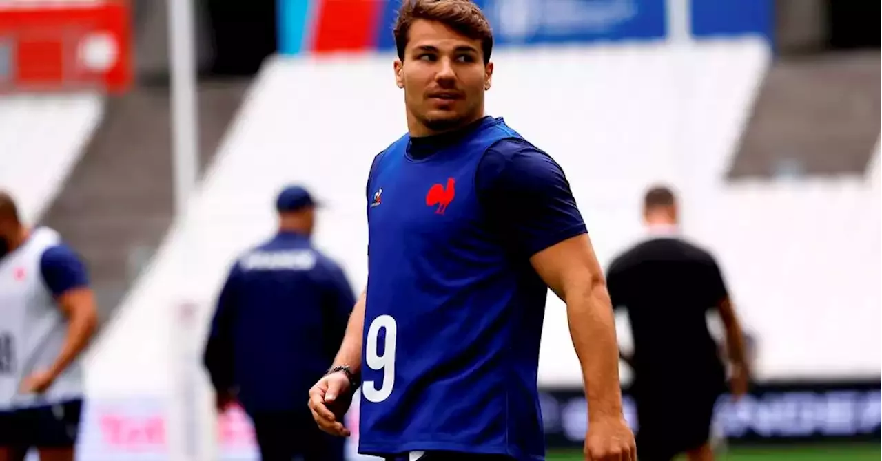 coupe du monde Antoine Dupont à l entraînement avec le XV de France