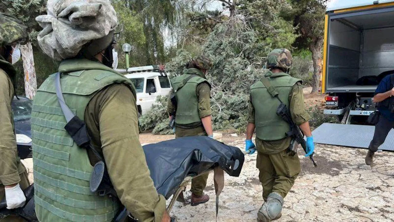 Es Una Masacre Los Cuerpos Encontrados En Kfar Aza Uno De Los