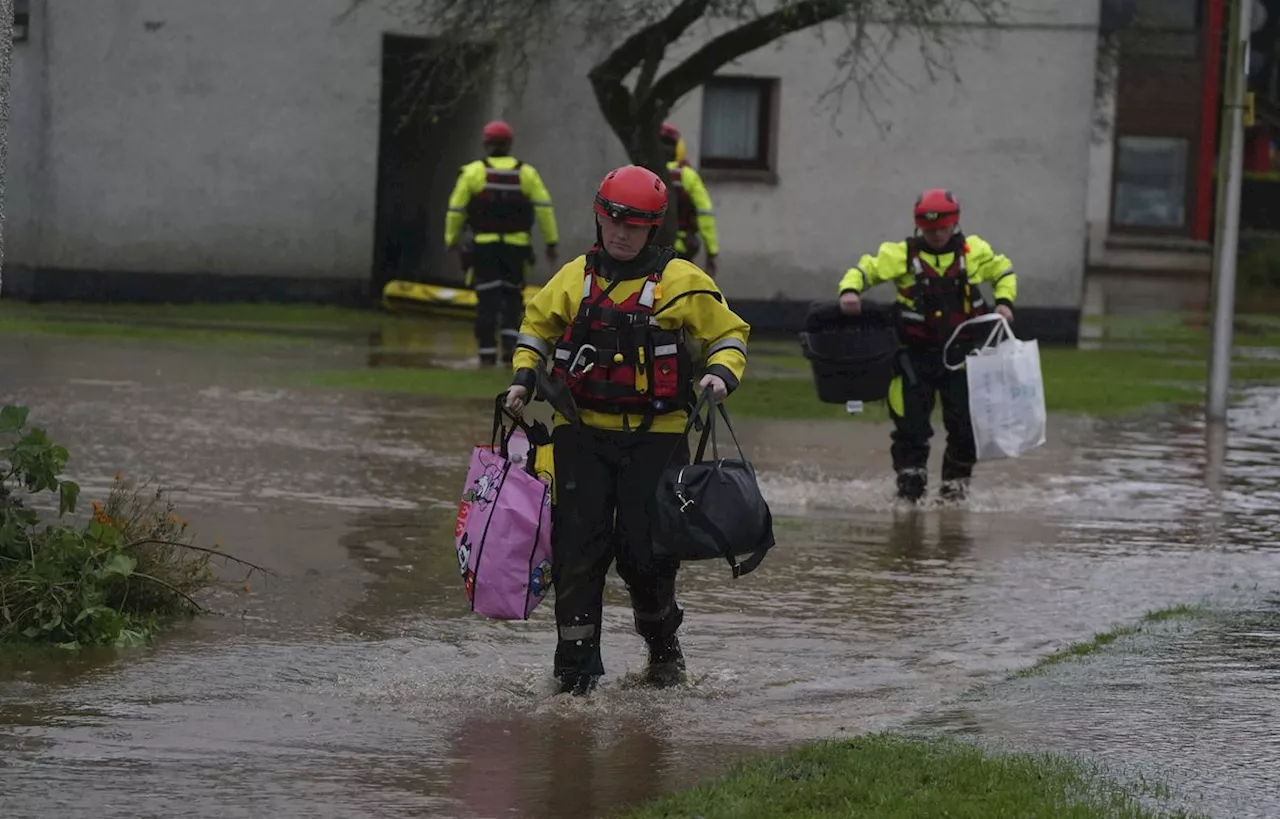 Ecosse La Temp Te Babet Fait Deux Morts Avant De Prendre La Direction