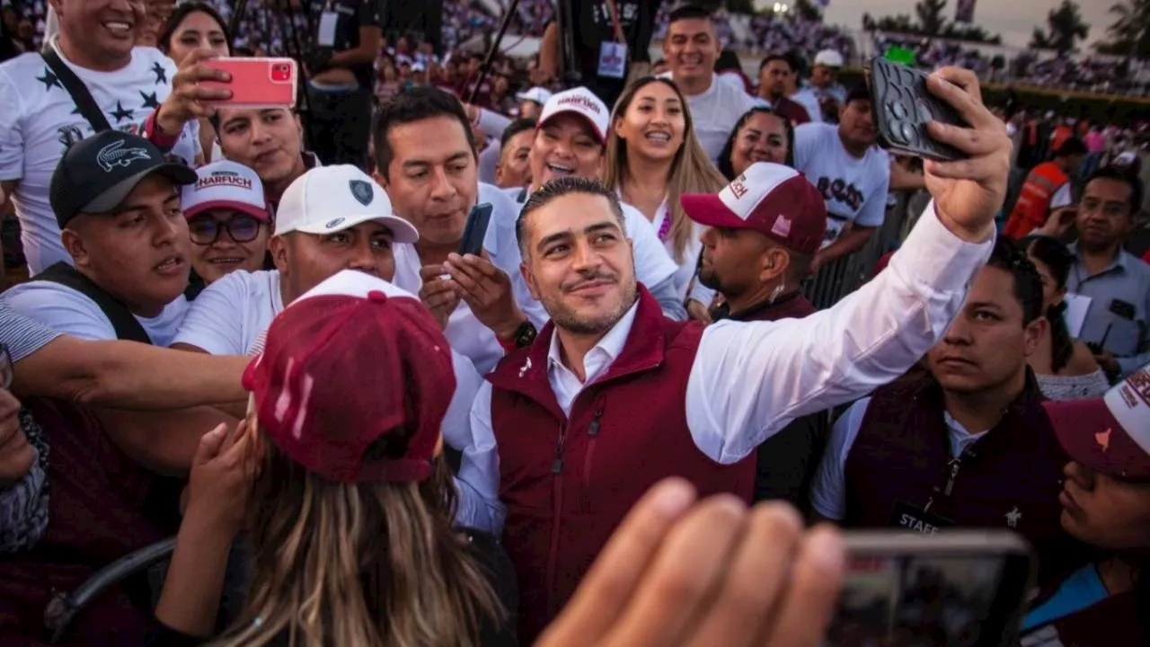 Omar Garc A Harfuch Es Recibido Por M S De Mil Habitantes En La