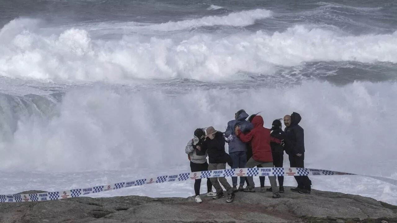 Tempête Domingos 13 départements placés en vigilance orange pour