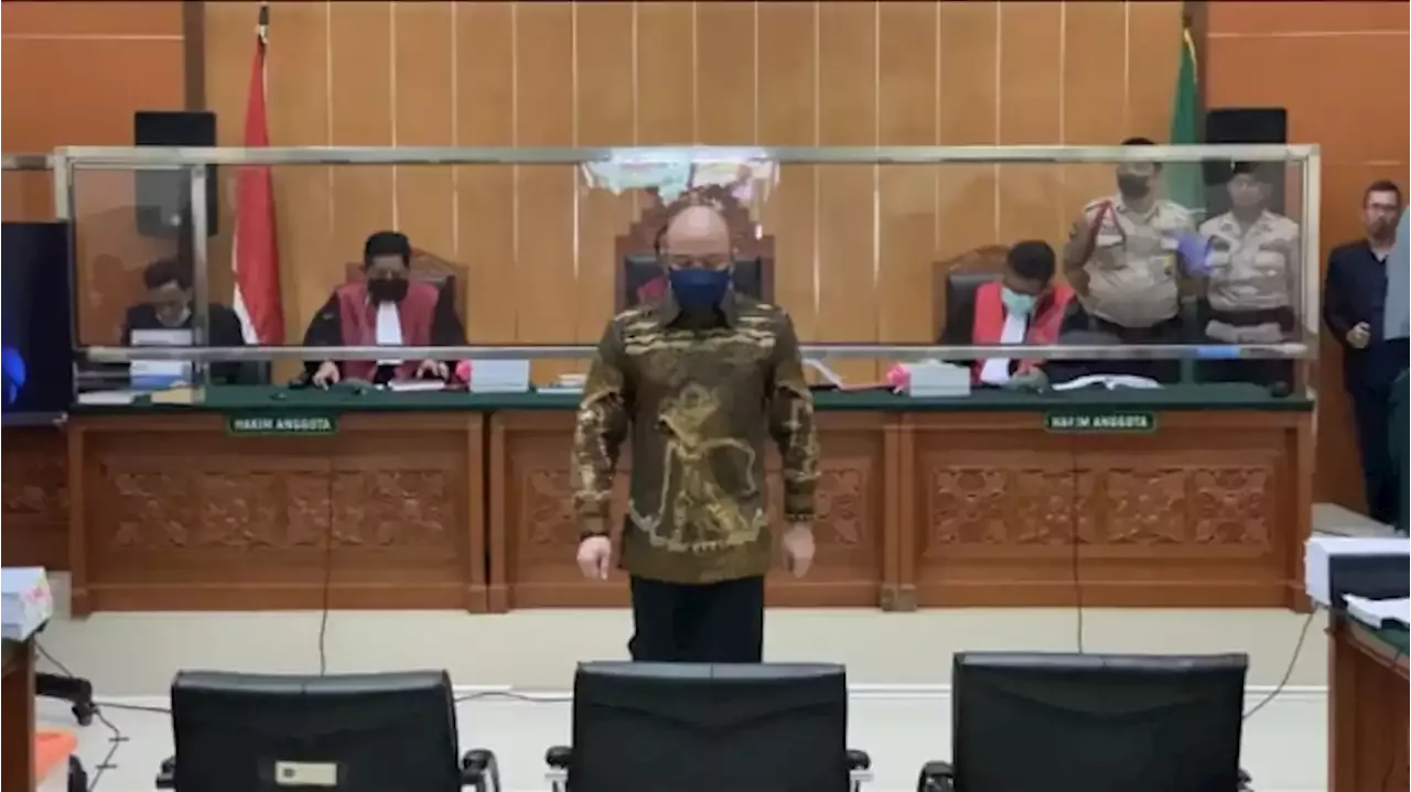 Momen Teddy Minahasa Sentil Jaksa Paris Manalu Mungkin Beliau Rangkap