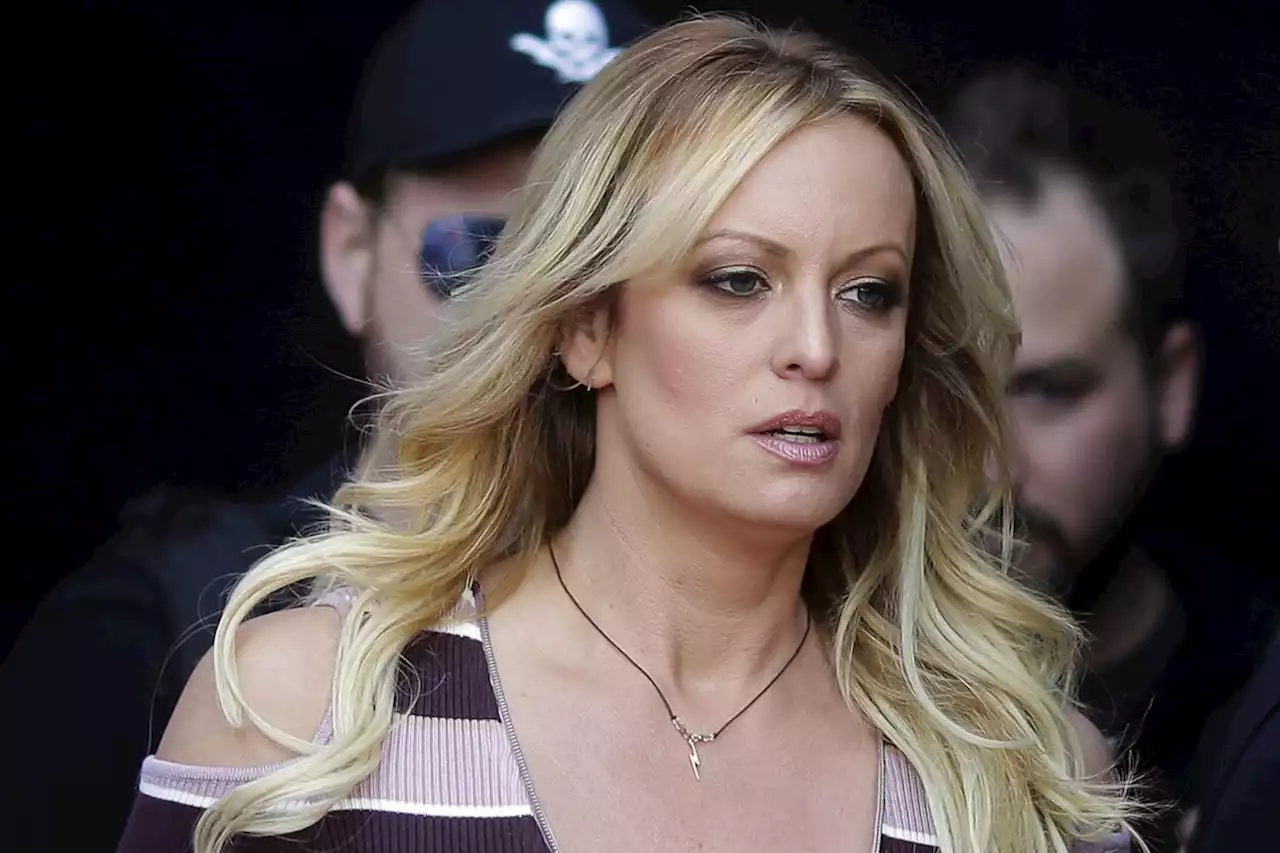 Quem Stormy Daniels A Atriz Porn Que Diz Ter Recebido Dinheiro De