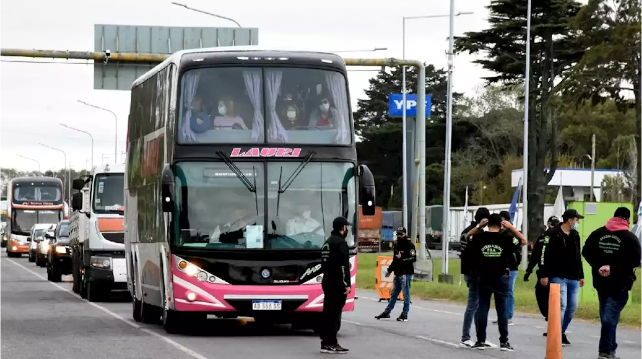 Rige La Veda Para La Circulaci N De Camiones En Rutas Y Autopistas Por