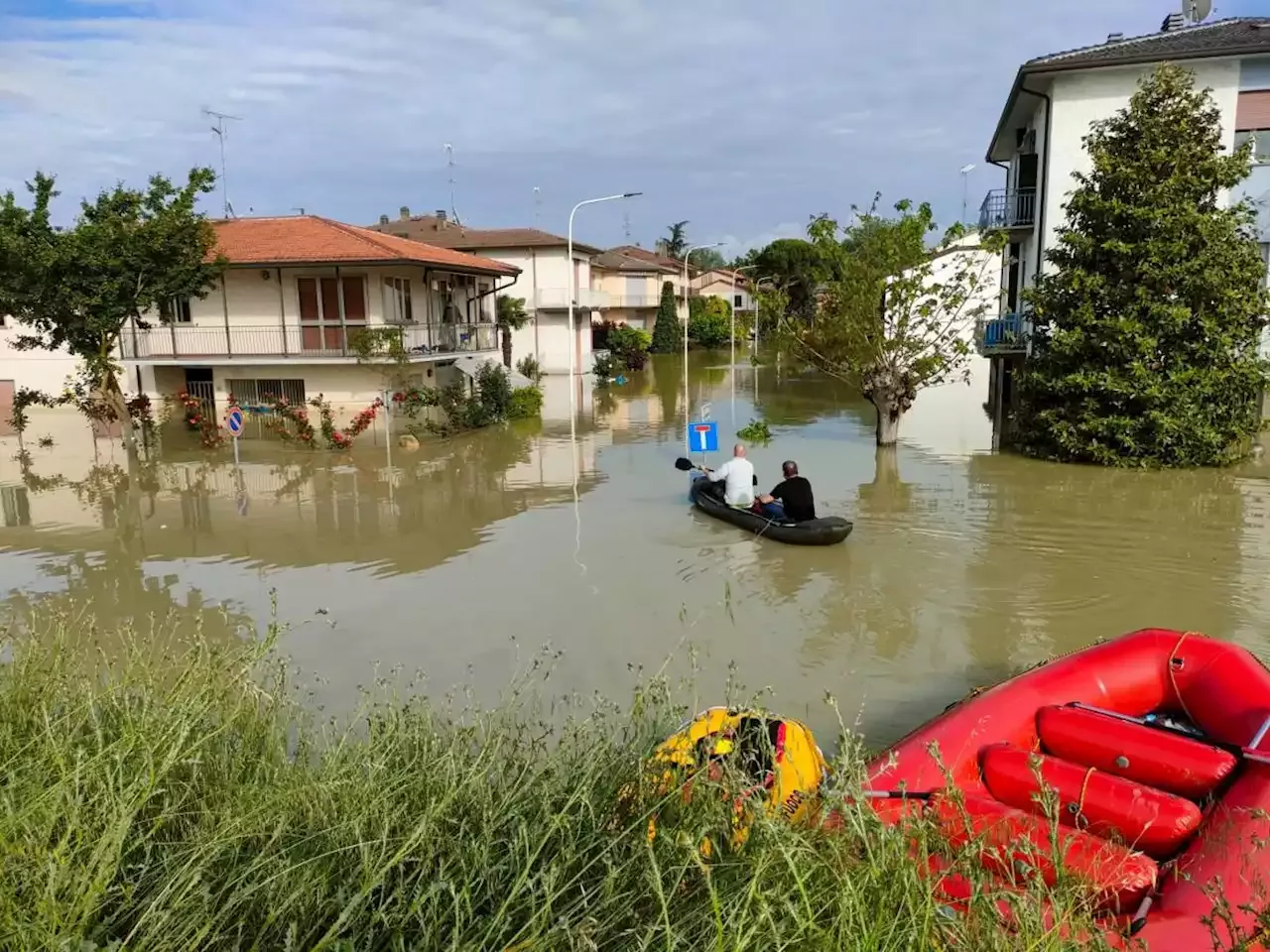 Come Comportarsi In Caso Di Alluvione Ecco I Consigli Della Protezione