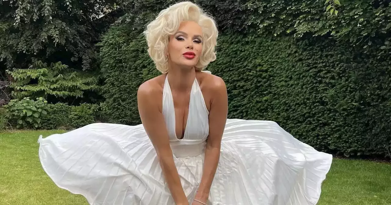 Amanda Holden Transforms Into Marilyn Monroe In Billowing Dress For