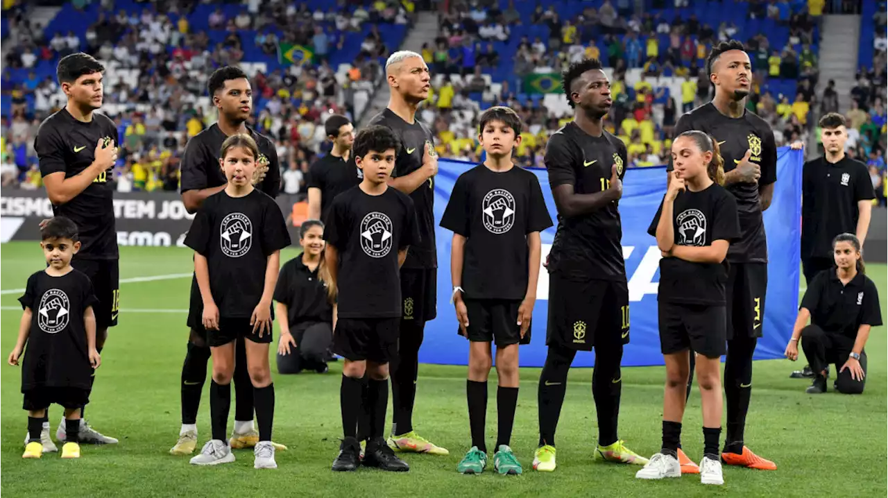 Selecci N De Brasil Us Camiseta Negra Por Primera Vez En Su Historia