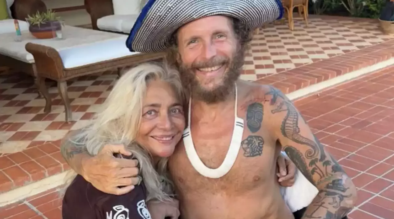 Jovanotti Ancora Sulla Sedia A Rotelle La Foto Con Una Famosa Conduttrice