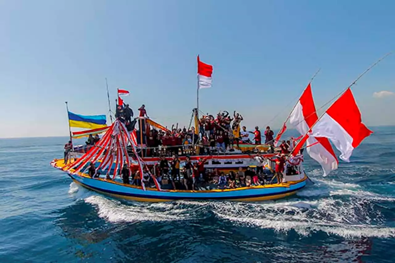 Ritual Petik Laut Probolinggo Tradisi Ungkapan Syukur Nelayan Kepada