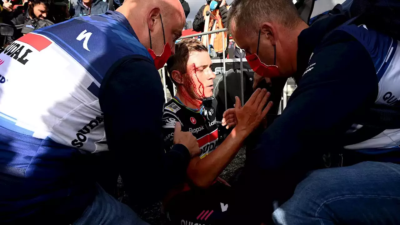 Remco Evenepoel Ensanglant Sa Chute Apr S L Arriv E De La E Tape