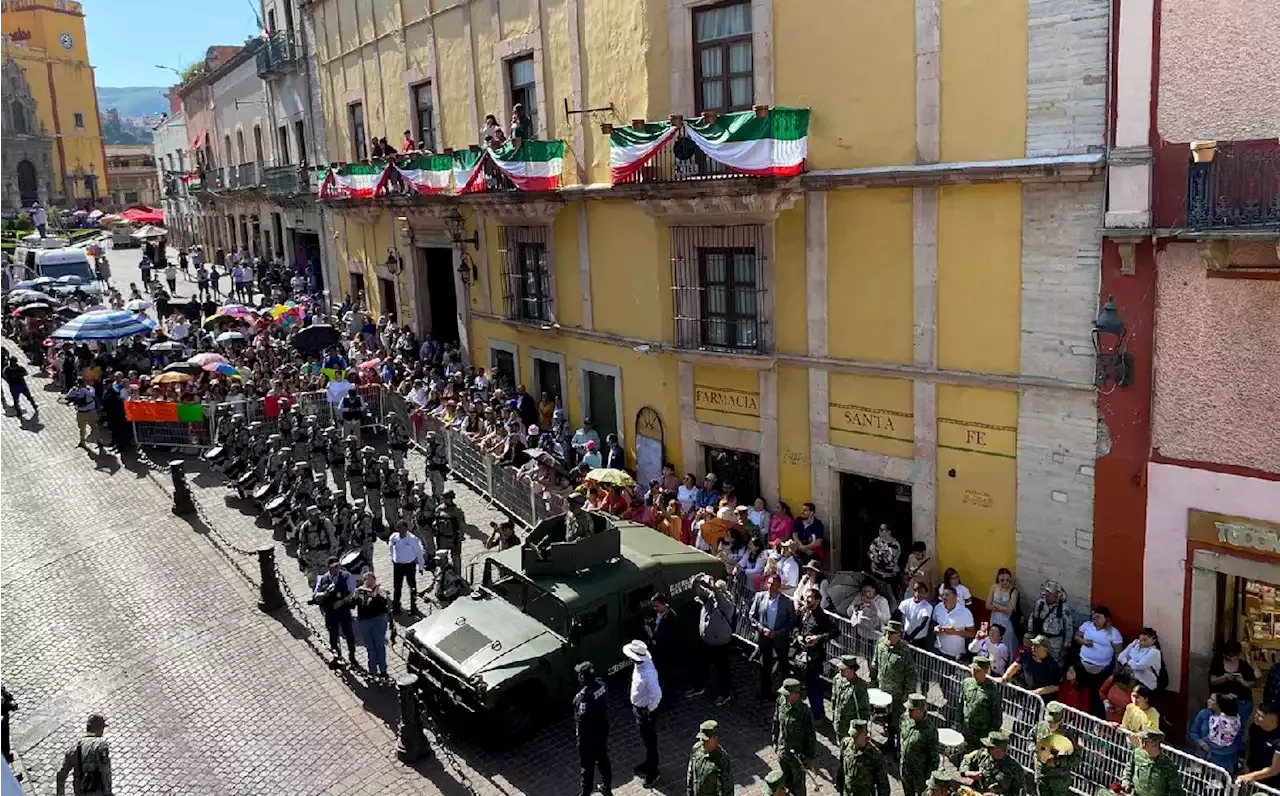 Desfile De La Toma De La Alh Ndiga De Granaditas En Guanajuato