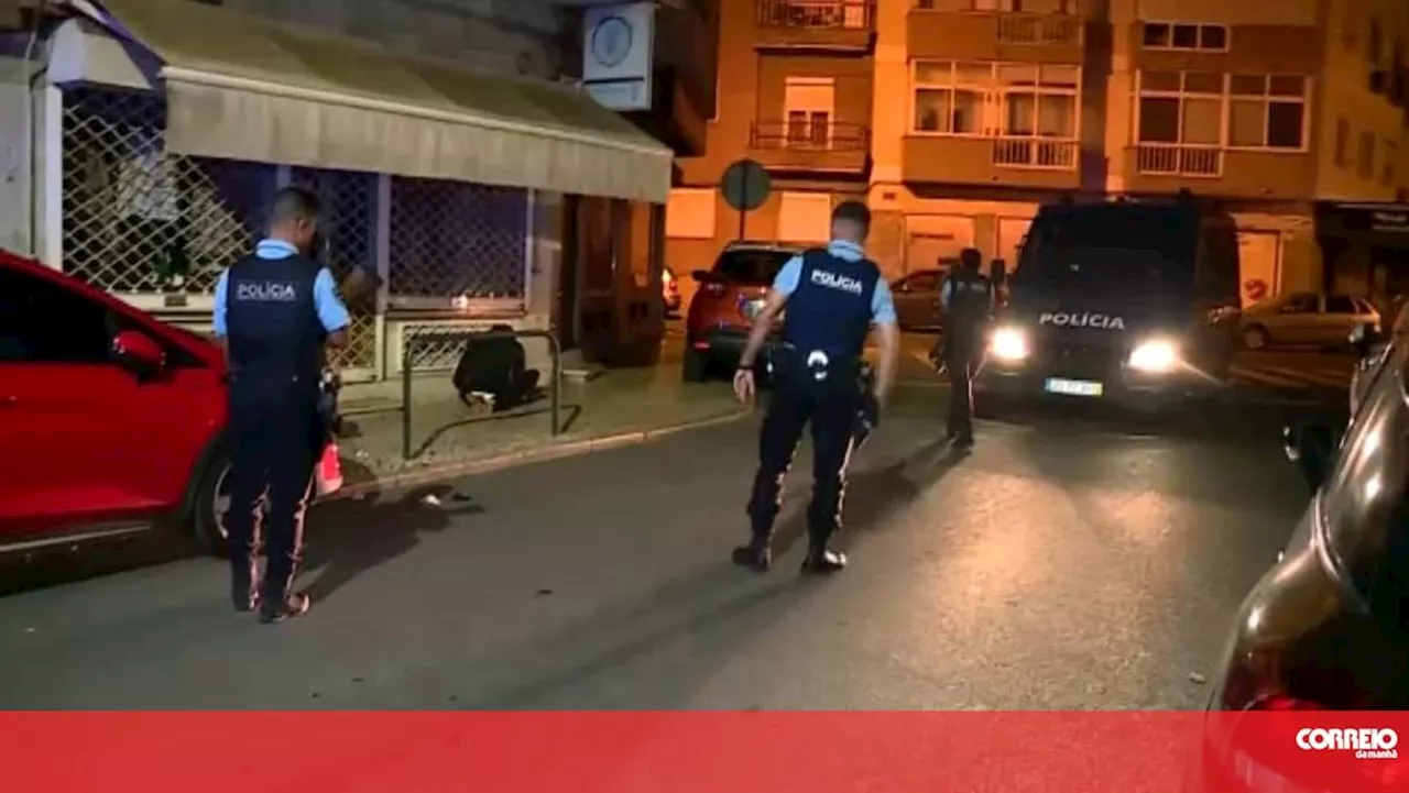 Viol Ncia Alastra Se Em Lisboa Psp Det M Dois Homens Que Se Preparavam