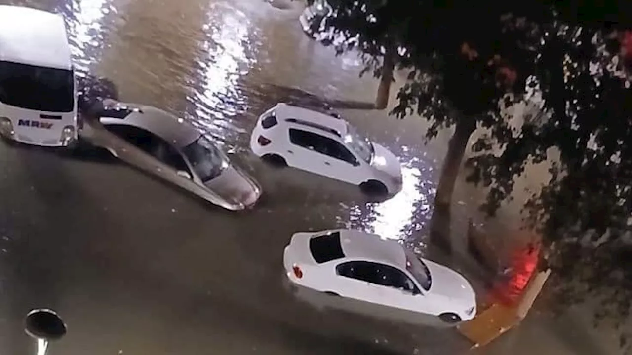 Unwetter In Spanien Flut Alarm In Katalonien Felipe Von Spanien