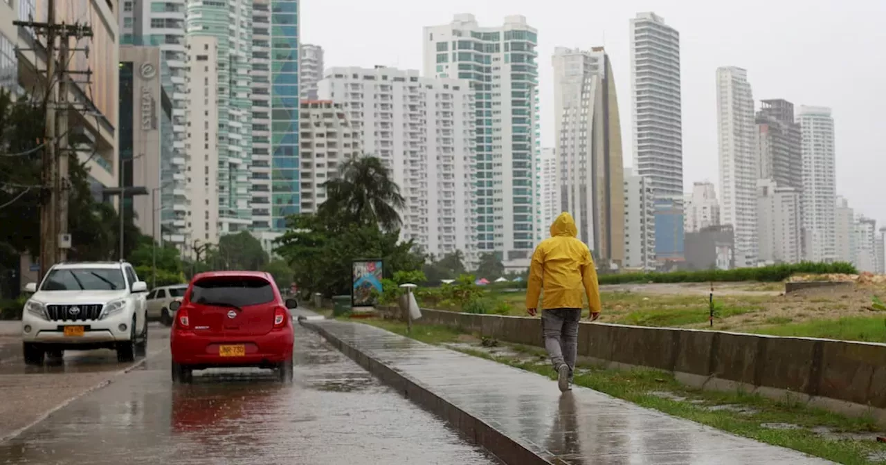 Tormenta Tropical Rafael Lleg Al Caribe Colombiano Se Prev N Fuertes