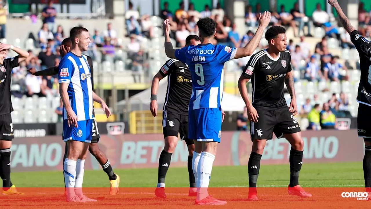 Futebol Fc Porto Vence Casa Pia E Apanha Sp Braga No Lugar