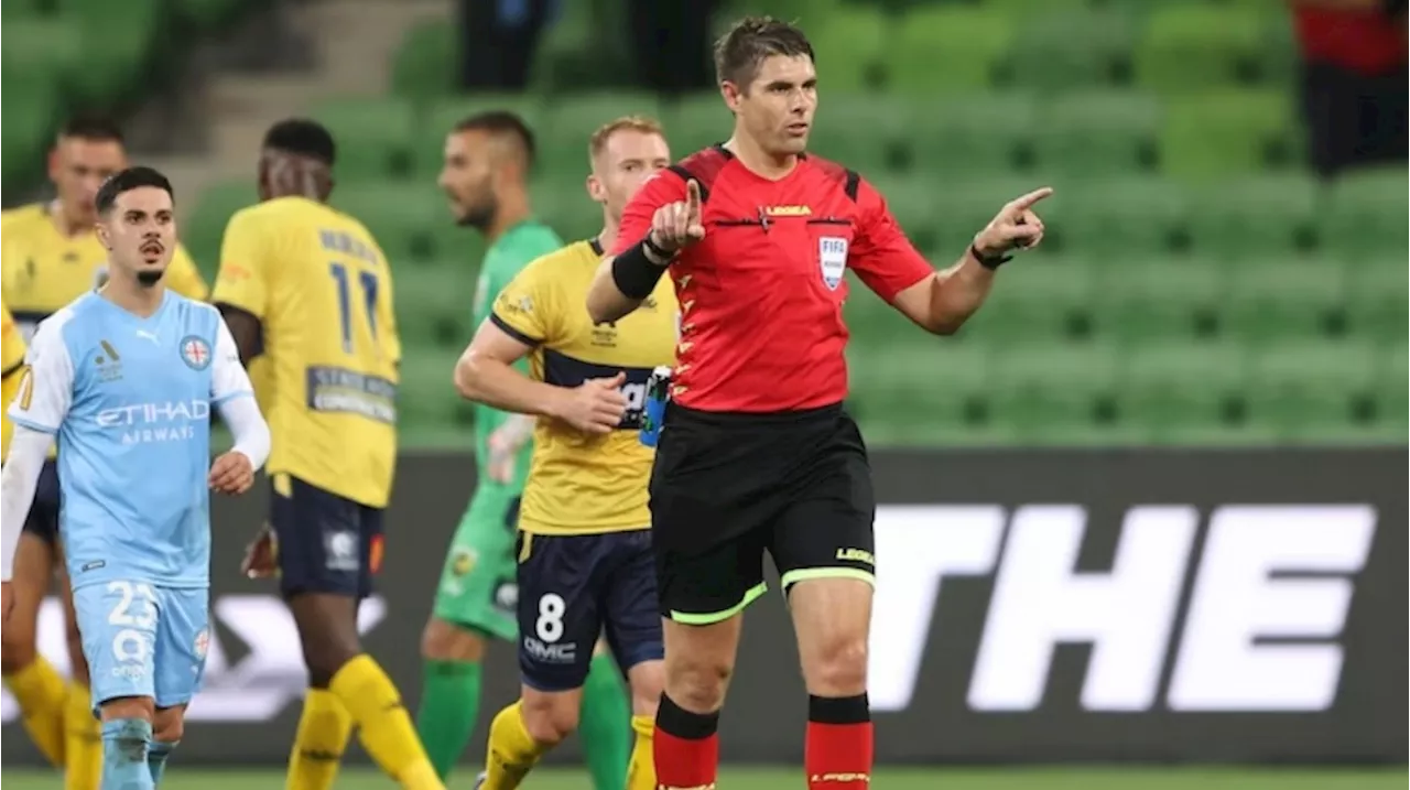 Wasit Korsel Vs Timnas Indonesia U Shaun Evans Pernah Hampir Dipecat