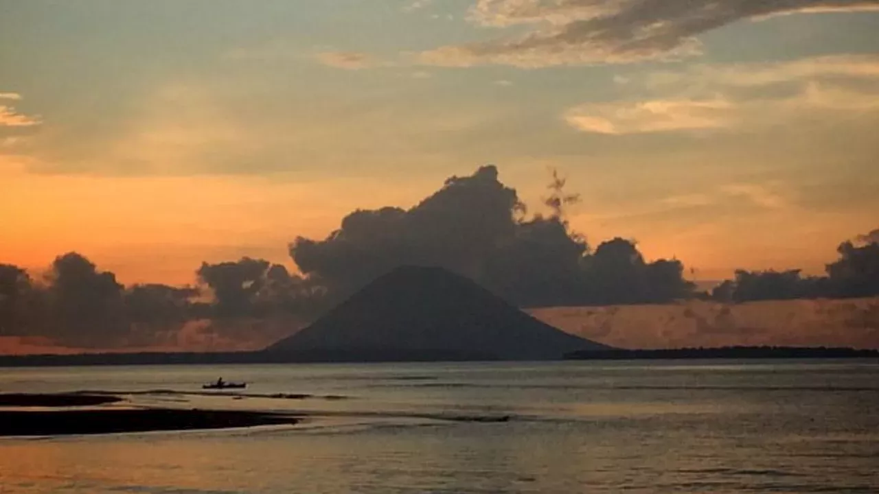 Manado Fakta Menarik Gunung Manado Tua Di Sulawesi Utara Tak Kalah