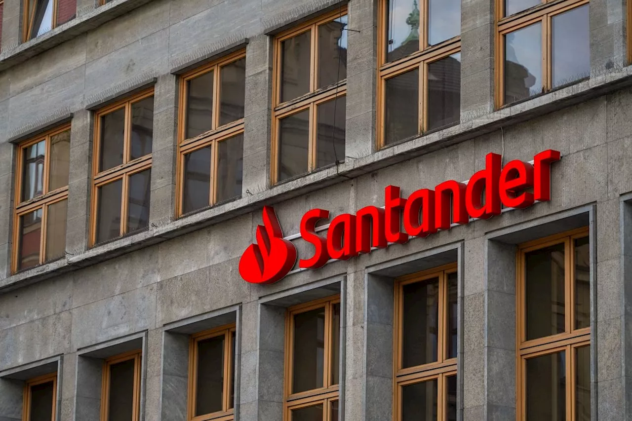 Santander Bank warnt vor Betrug über Anrufe Mails SMS und gefälschte