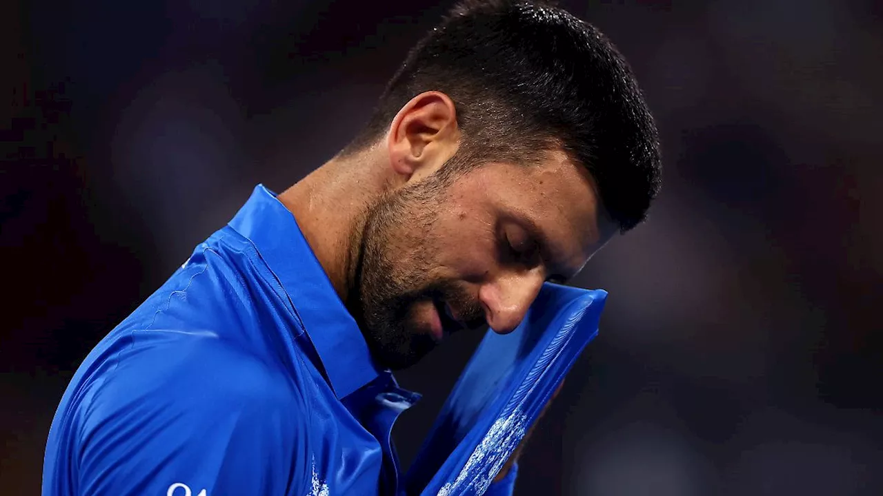 Australian Open Tennis Star Novak Djokivic Erhebt Irre Vorw Rfe