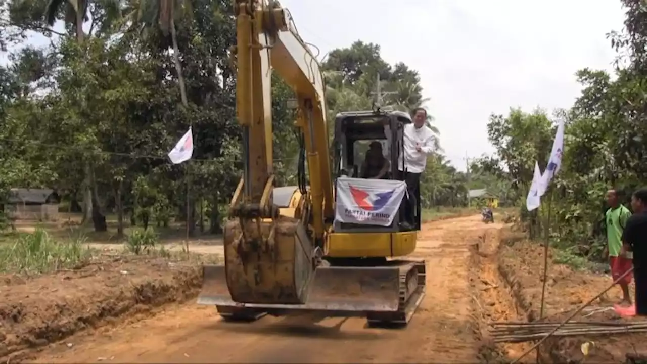 Gerak Cepat! DPW Partai Perindo Babel Perbaiki Jalan yang Rusak di Bangka : Okezone News