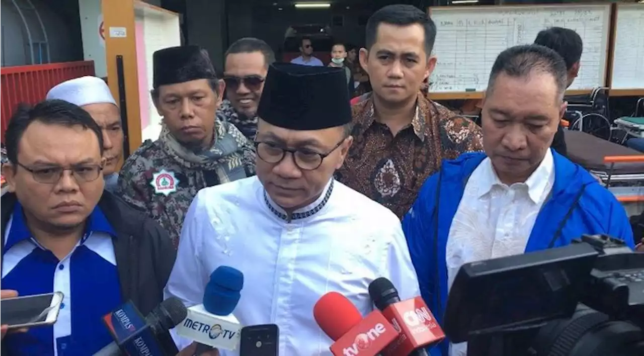 Jenguk Korban Aksi 22 Mei, Zulkifli Hasan: Innalillahi Wa Innaillaihi Raji'un : Okezone News