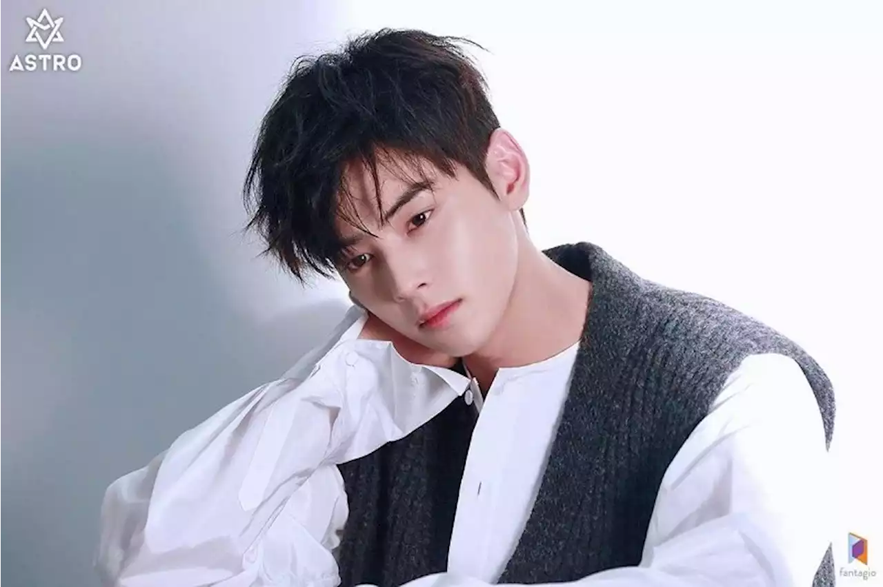 Langgar Social Distancing, Cha Eun Woo Minta Maaf : Okezone Celebrity