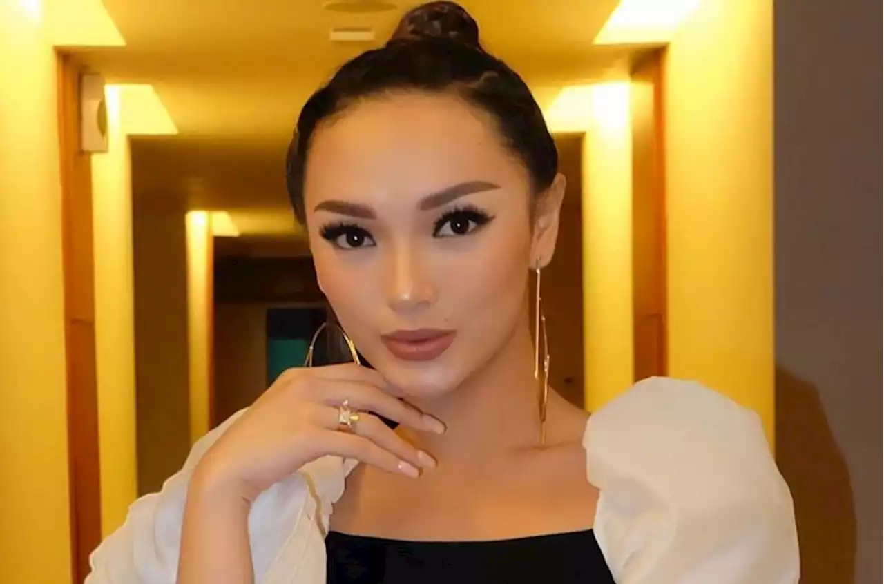 Lika-Liku Asmara Zaskia Gotik, Sebelum Berlabuh ke Sirajuddin Mahmud : Okezone Celebrity