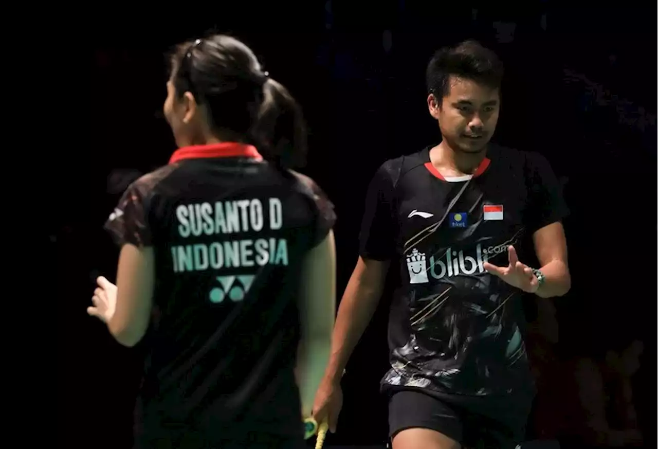 PBSI Beri Penjelasan soal Status Pemain Magang Tontowi Ahmad : Okezone Sports