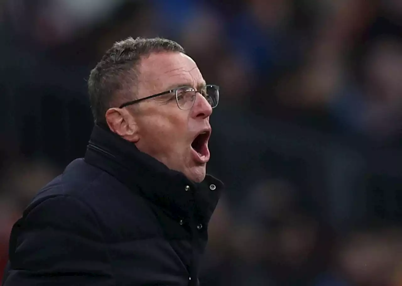 Ruang Ganti Manchester United Disebut Renggang, Ralf Rangnick Tak Berani Bantah : Okezone Bola