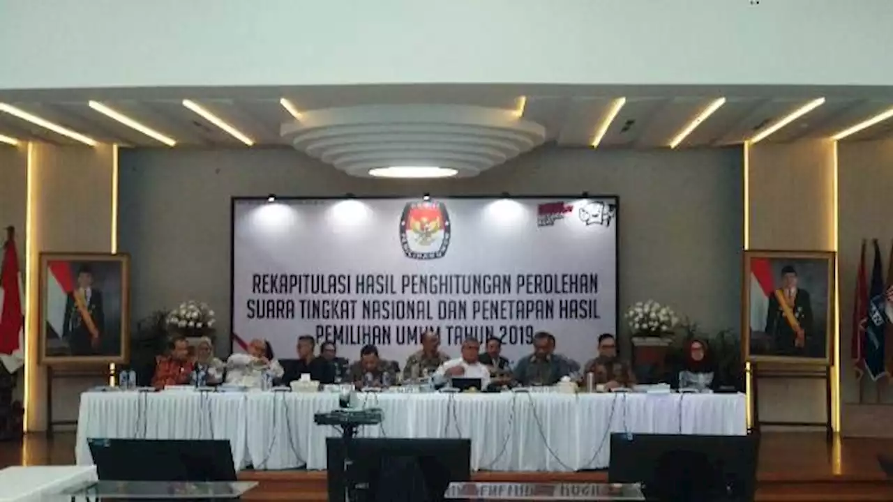 Sah! Jokowi-Ma'ruf Amin Menang di 21 Provinsi, Prabowo-Sandi di 13 Provinsi : Okezone News