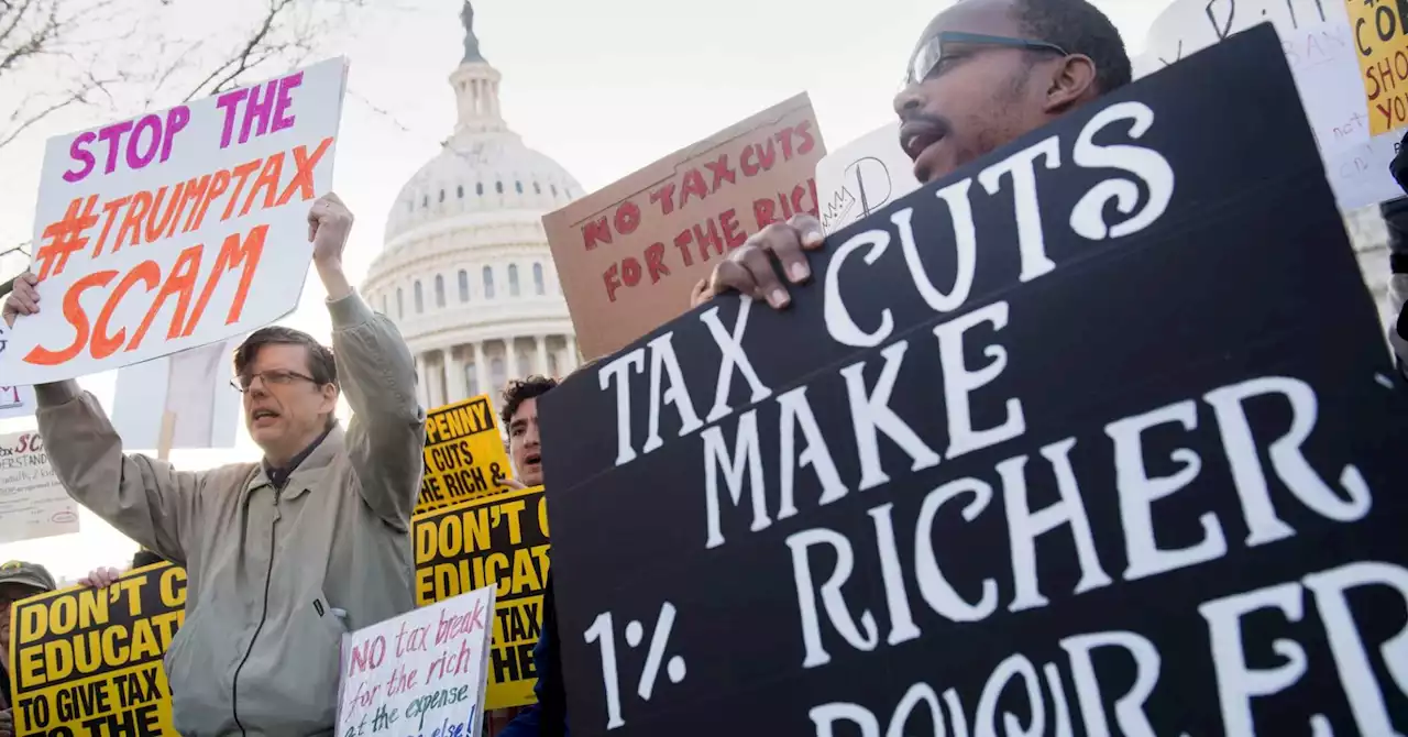 Few Americans think they're getting a Trump tax cut: NBC/WSJ poll