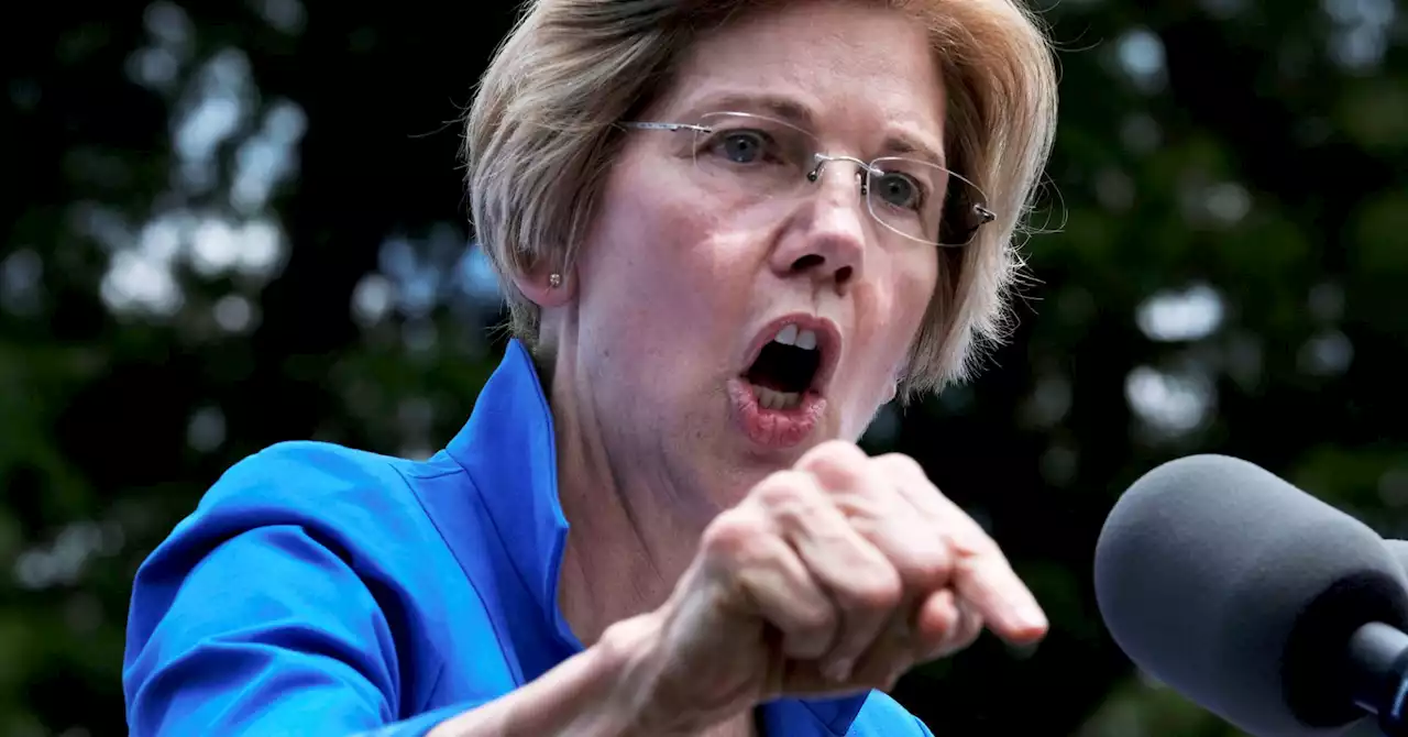 Sen Elizabeth Warren says she'd ban oil and gas drilling on federal lands as president