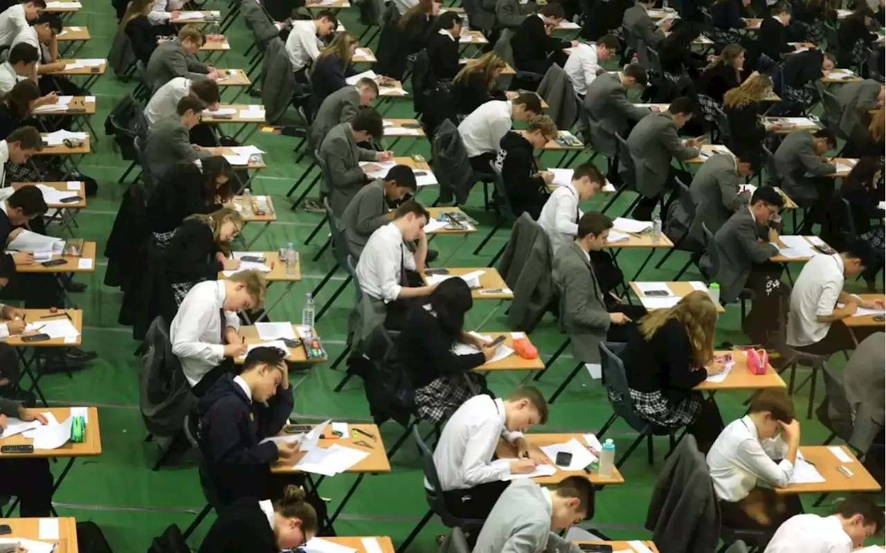 Quiz: Could you pass the new more difficult GCSE exams?