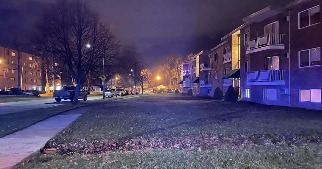 One person in custody for carjacking that left off-duty Cleveland police officer dead