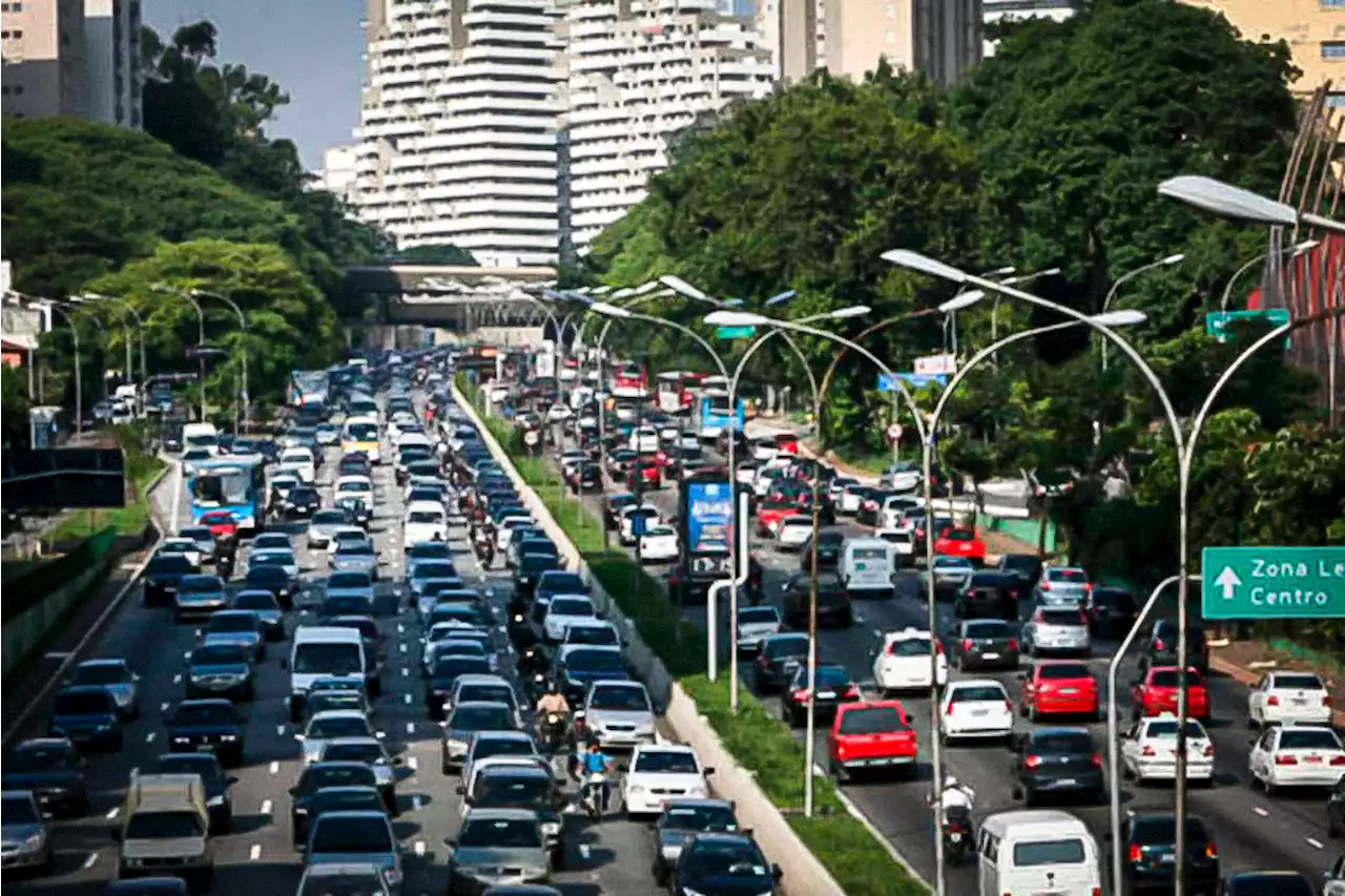 Pagamento do IPVA com desconto de 9% começa nesta segunda em SP
