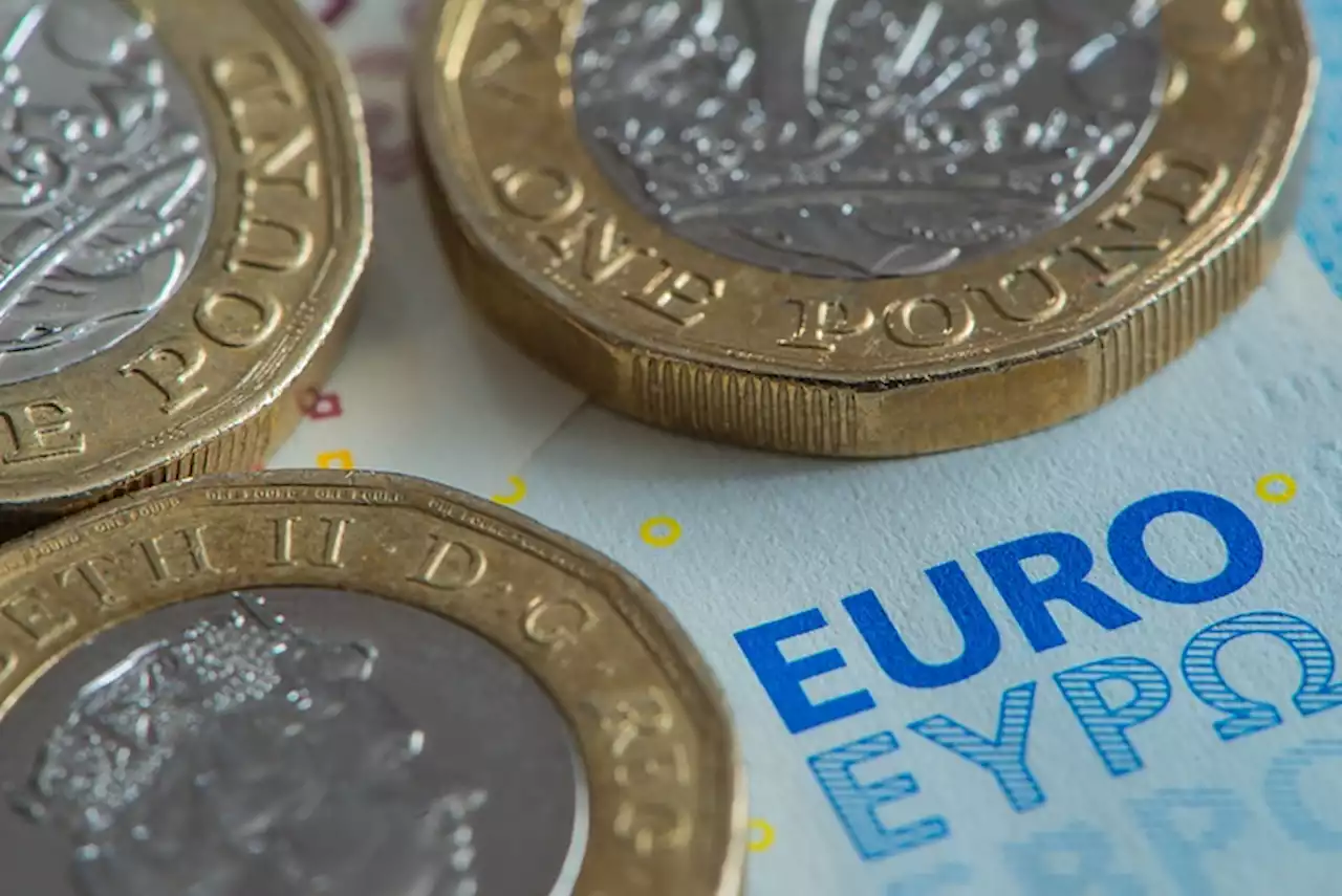 EUR/GBP hangs near two-year low, around 0.8335 post-Eurozone Sentix Investor Confidence