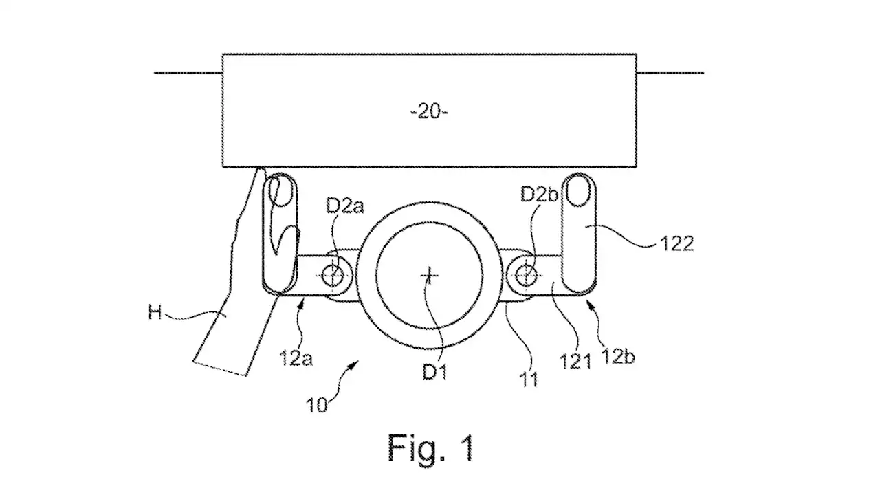 BMW patents yoke steering wheel