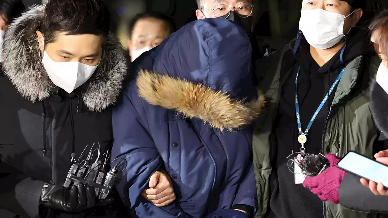 오스템임플란트 횡령 직원 가족 집에서 골드바 254kg 추가 압수