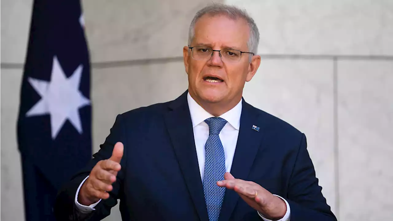 Scott Morrison calls for co-ordinated school reopening despite spiralling COVID-19 cases