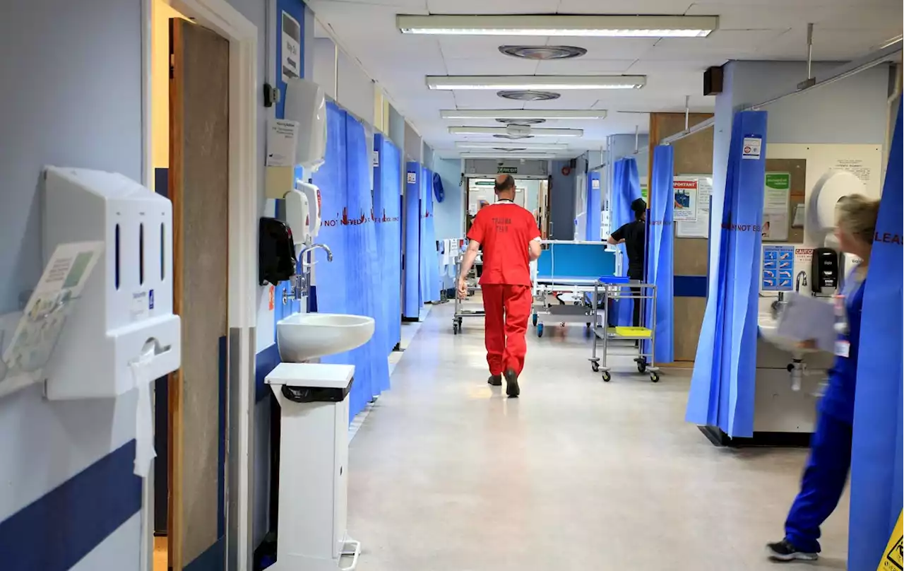 Covid patients to be sent to private hospitals under NHS deal