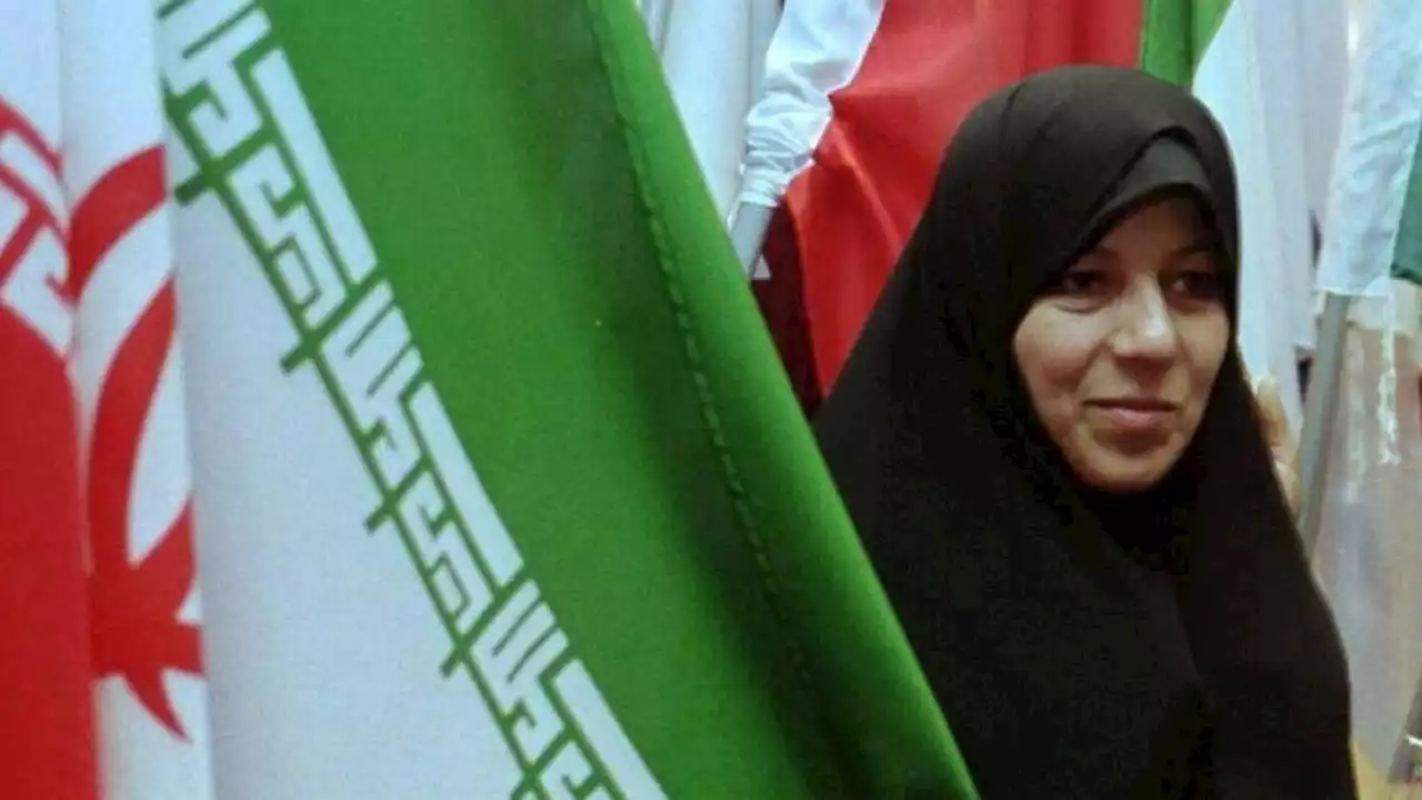 فازه رفسنجاني: لإيران دور كبير بمقتل 500 ألف بسوريا.. وساهمت في قتل الكثيرين باليمن