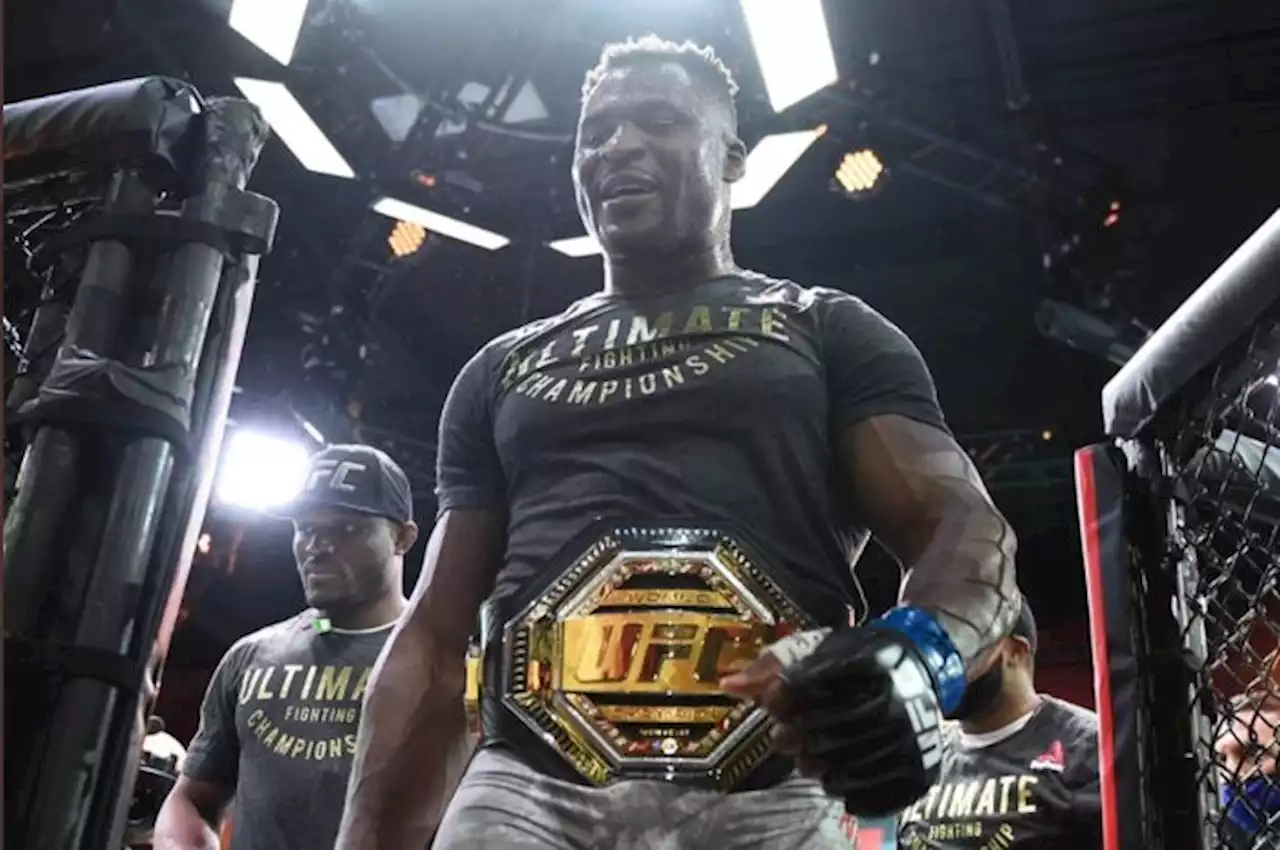 Francis Ngannou Mengaku Sudah Dapat Wejangan Terkait Pensiun dari Musuh Impian Khabib - Bolasport.com