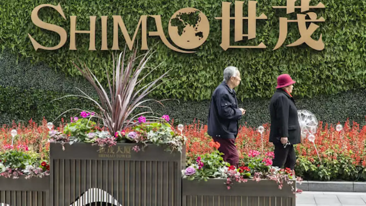 Shimao pushes back on media reports, says it's in talks for property sales to help resolve debt crisis