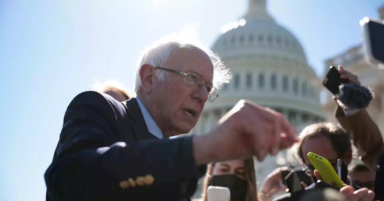 Sanders Says Democrats Need 'Major Course Correction' to Prevent GOP Takeover