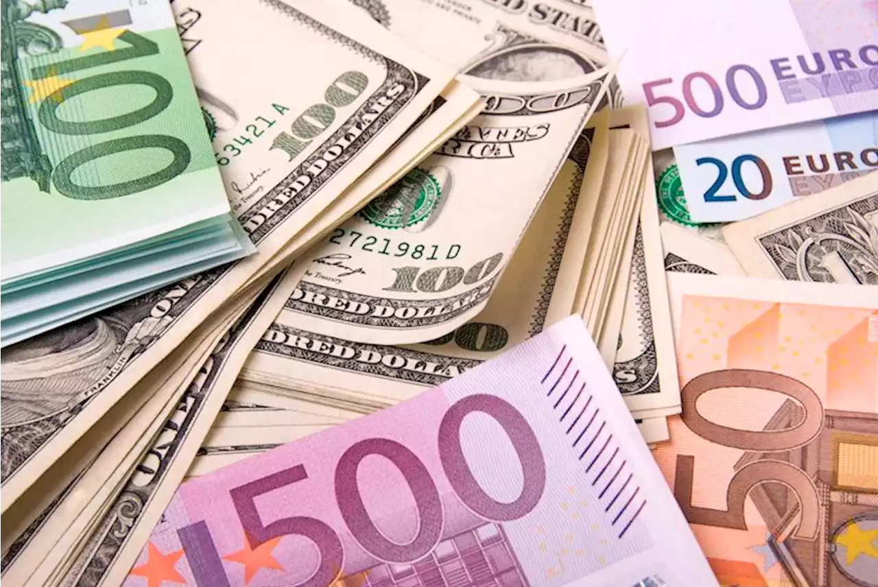 EUR/USD bulls capitalizing on USD weakness, yields lower on Fed's Powell